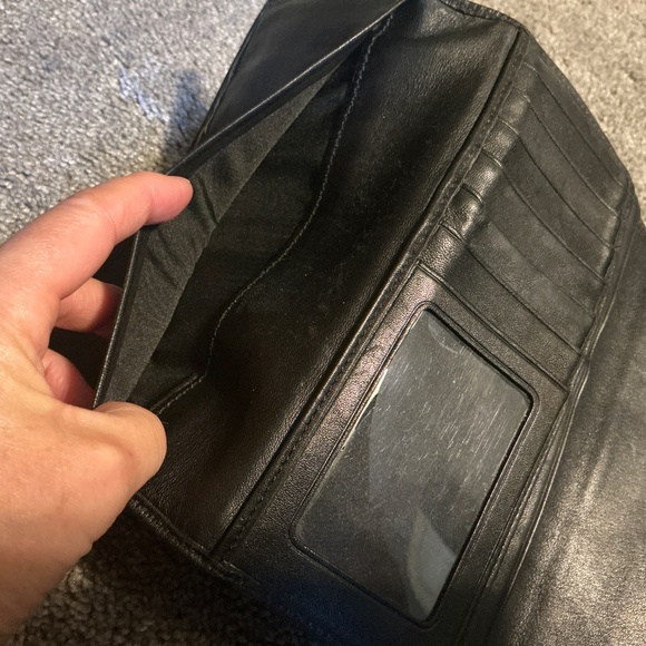 Coach Vintage Black Leather Wallet - Picture 5 of 10